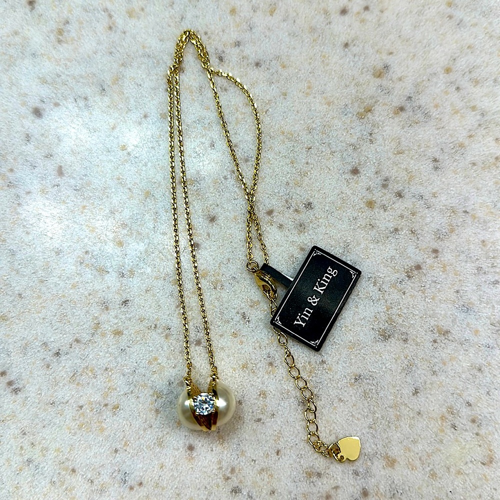 Yin & King necklace